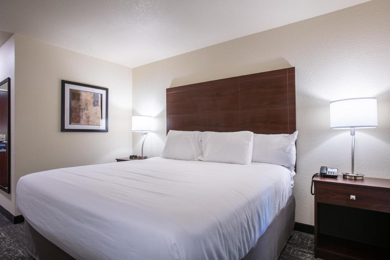 Cobblestone Inn & Suites - Pine Bluffs Exteriér fotografie