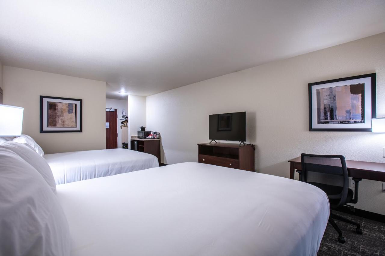 Cobblestone Inn & Suites - Pine Bluffs Exteriér fotografie